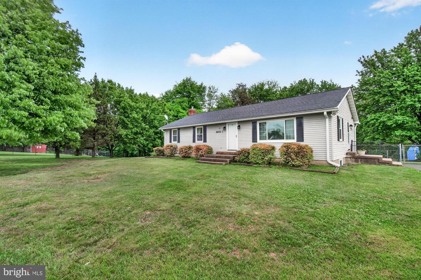 5601 Woodville Road photo 7