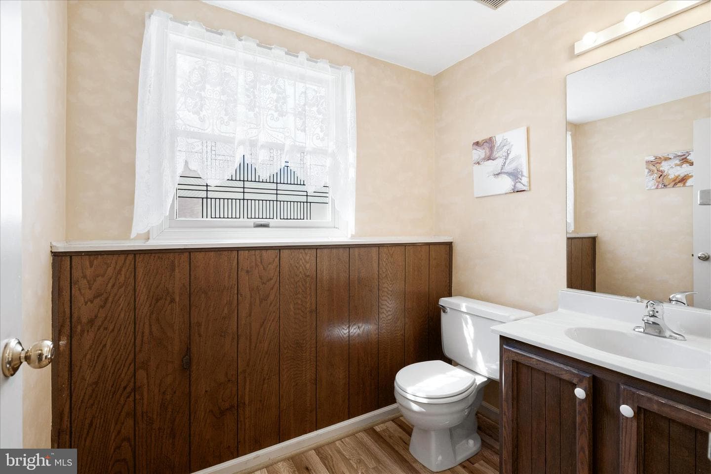 1323 Butterfly Lane photo 18