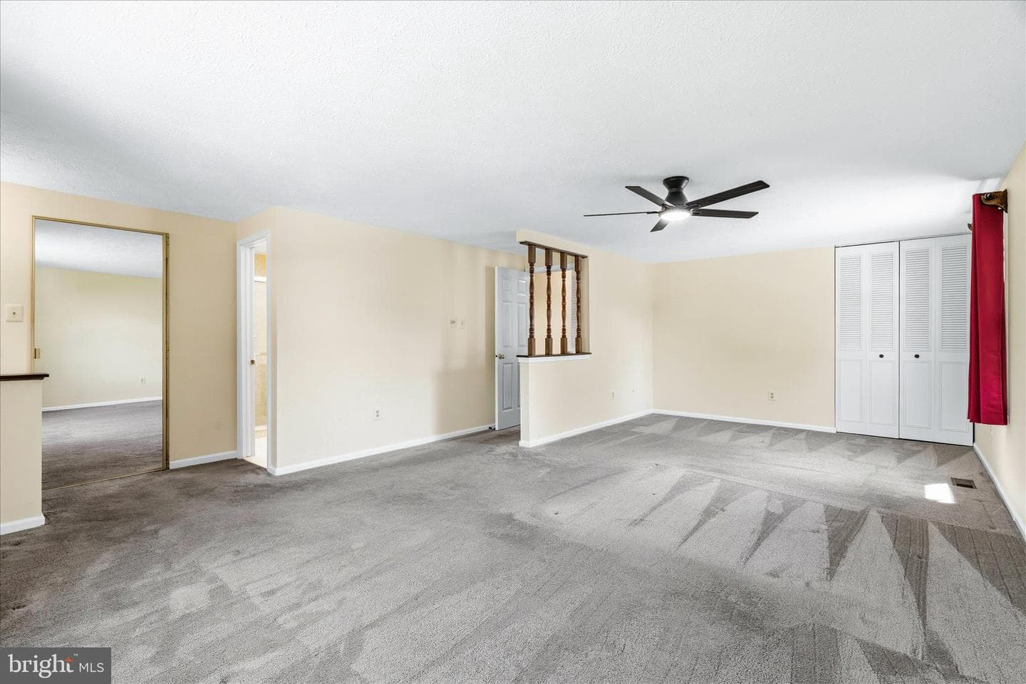 1323 Butterfly Lane photo 20