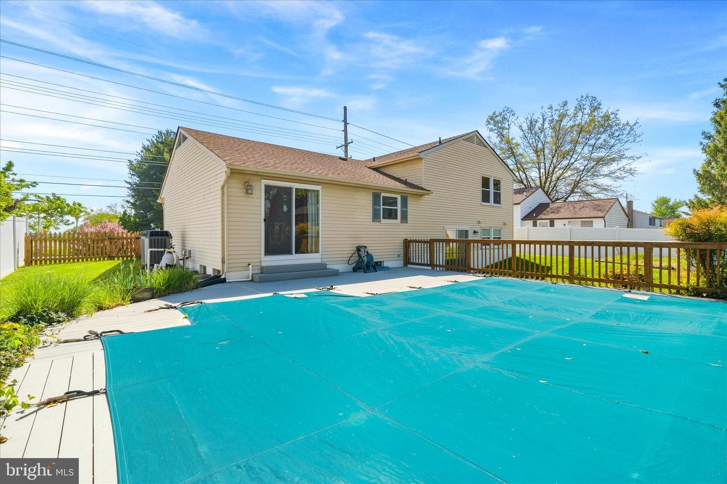 1323 Butterfly Lane photo 30