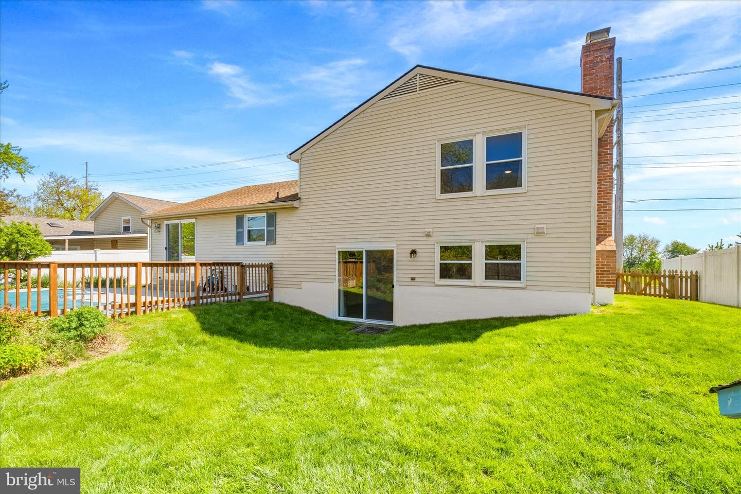 1323 Butterfly Lane photo 32