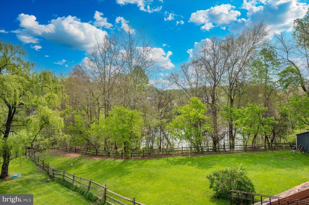 6652 Lake Front Court photo 44