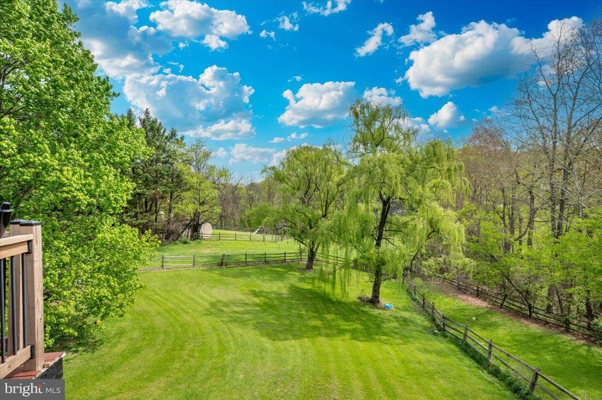 6652 Lake Front Court photo 45