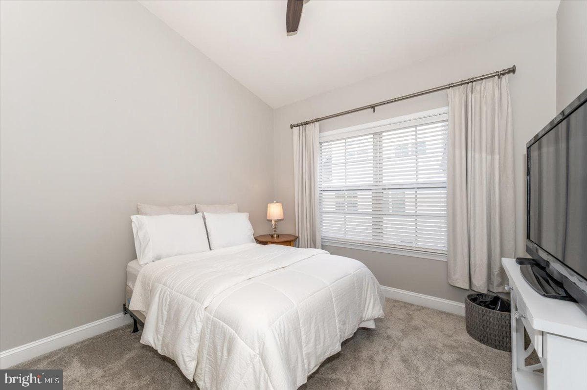 10214 Nuthatch Drive photo 33