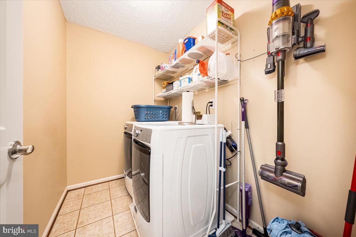 10651 Emmaline Drive photo 45
