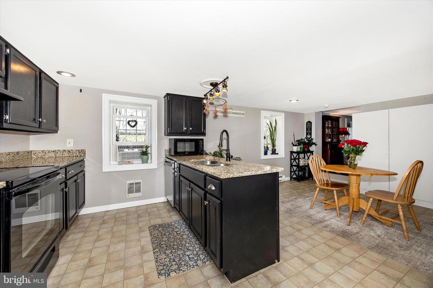 3204 Bidle Road photo 5