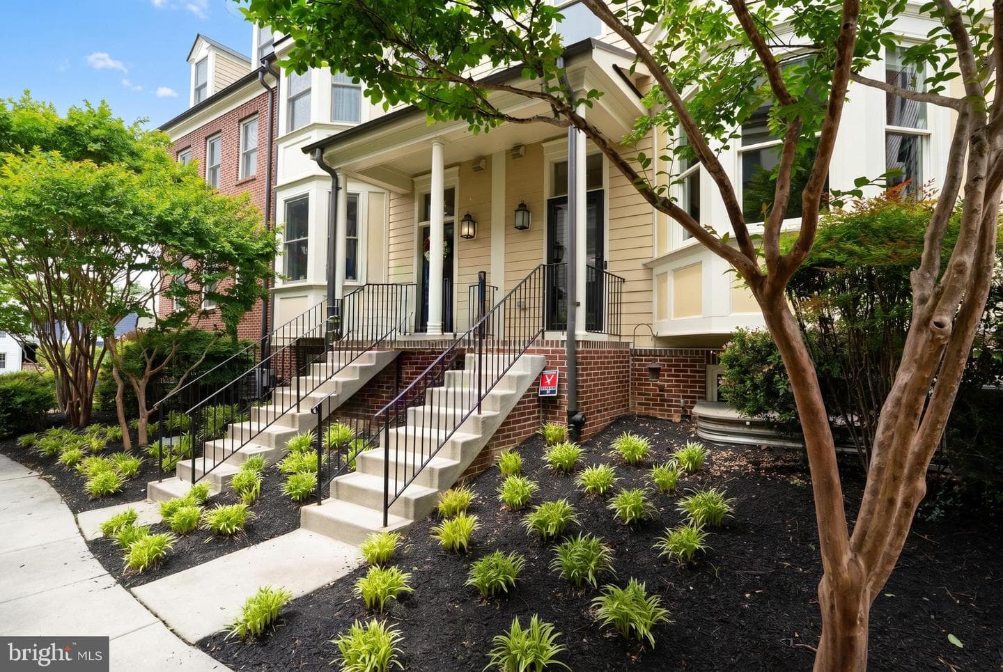 24 Maxwell Square