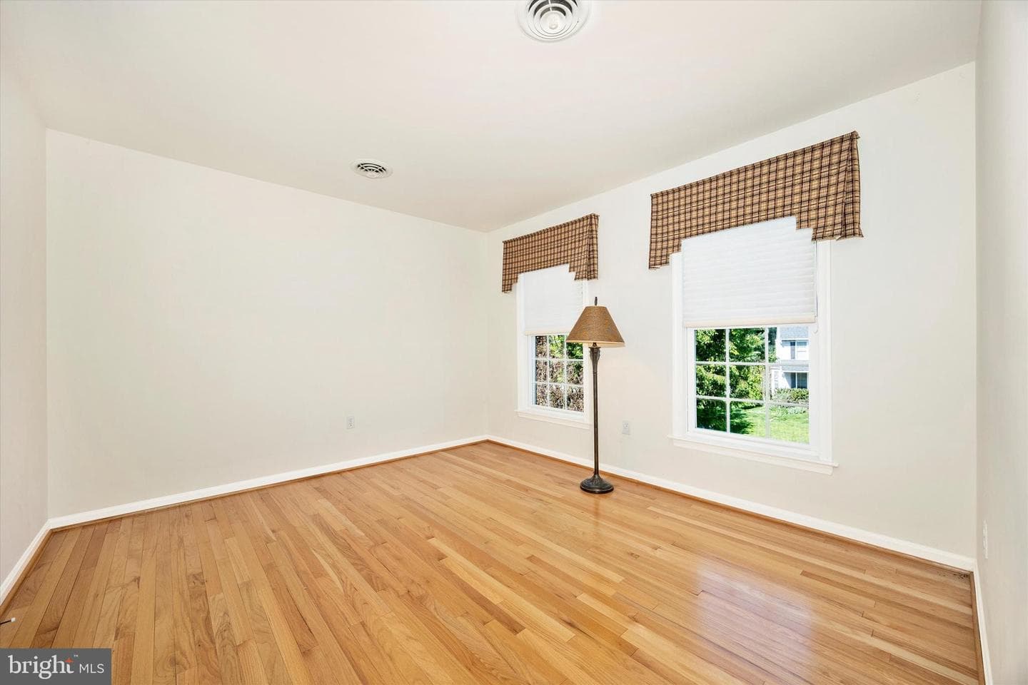 202 Swallow Falls Court photo 32