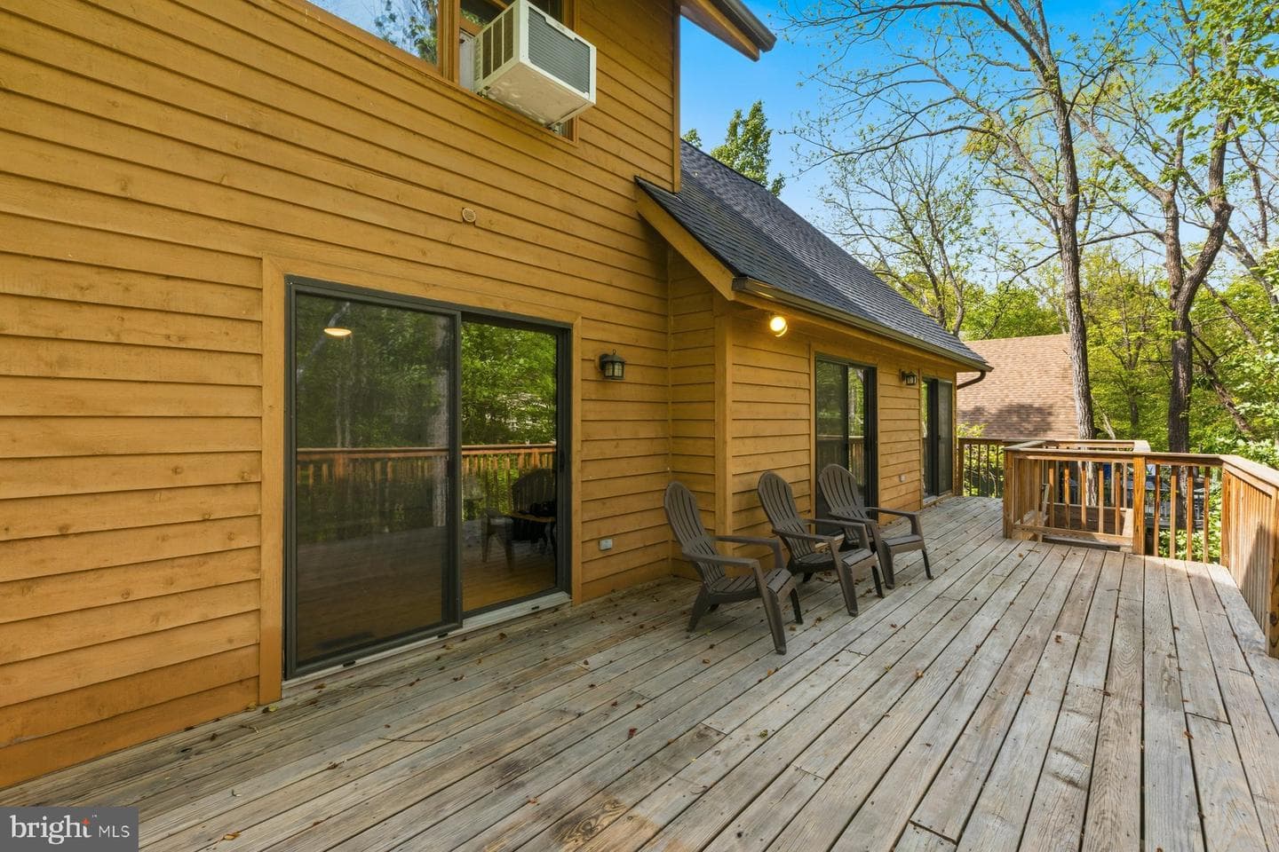 6984 Meadowpoint Terrace photo 4
