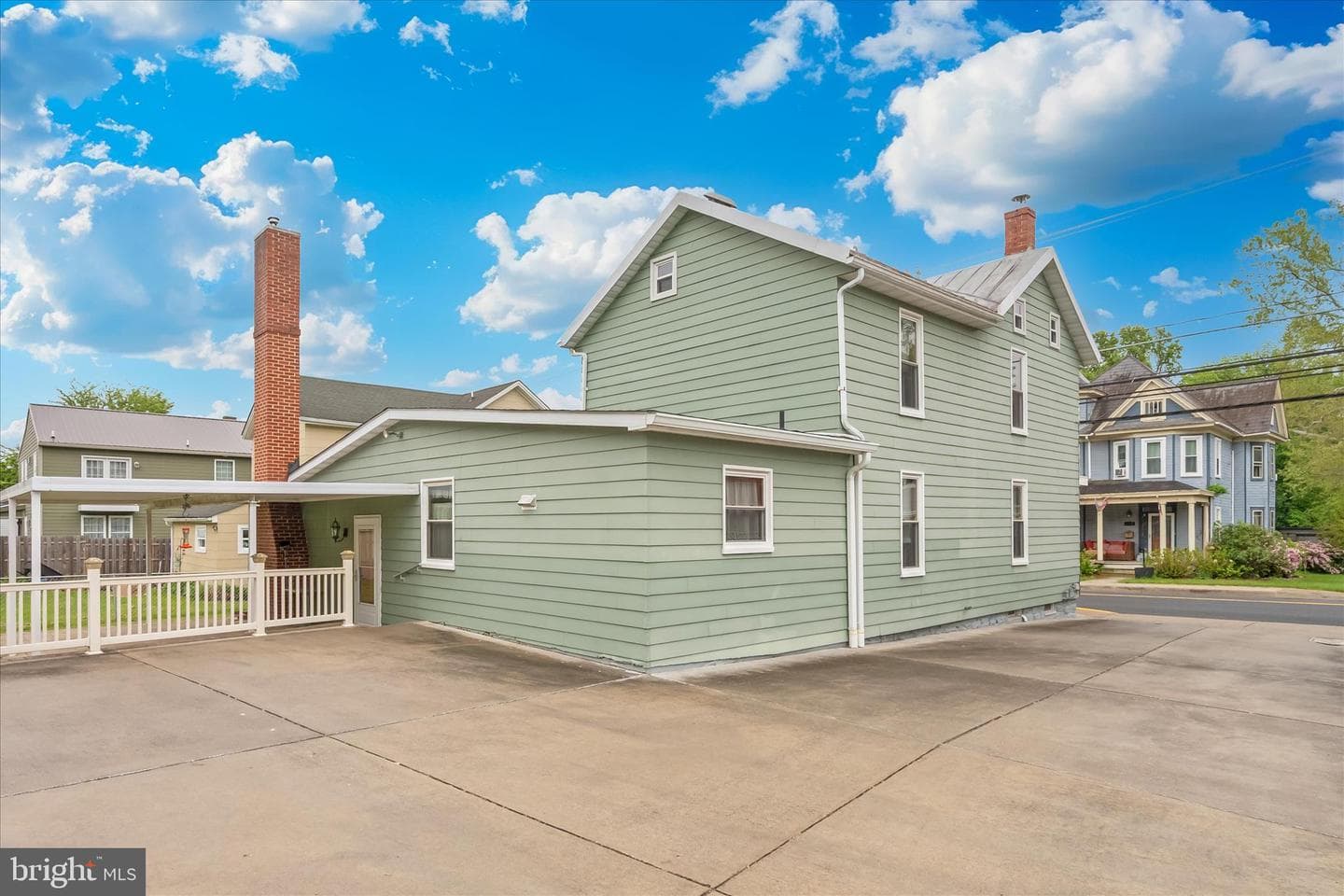 113 W Main Street photo 44