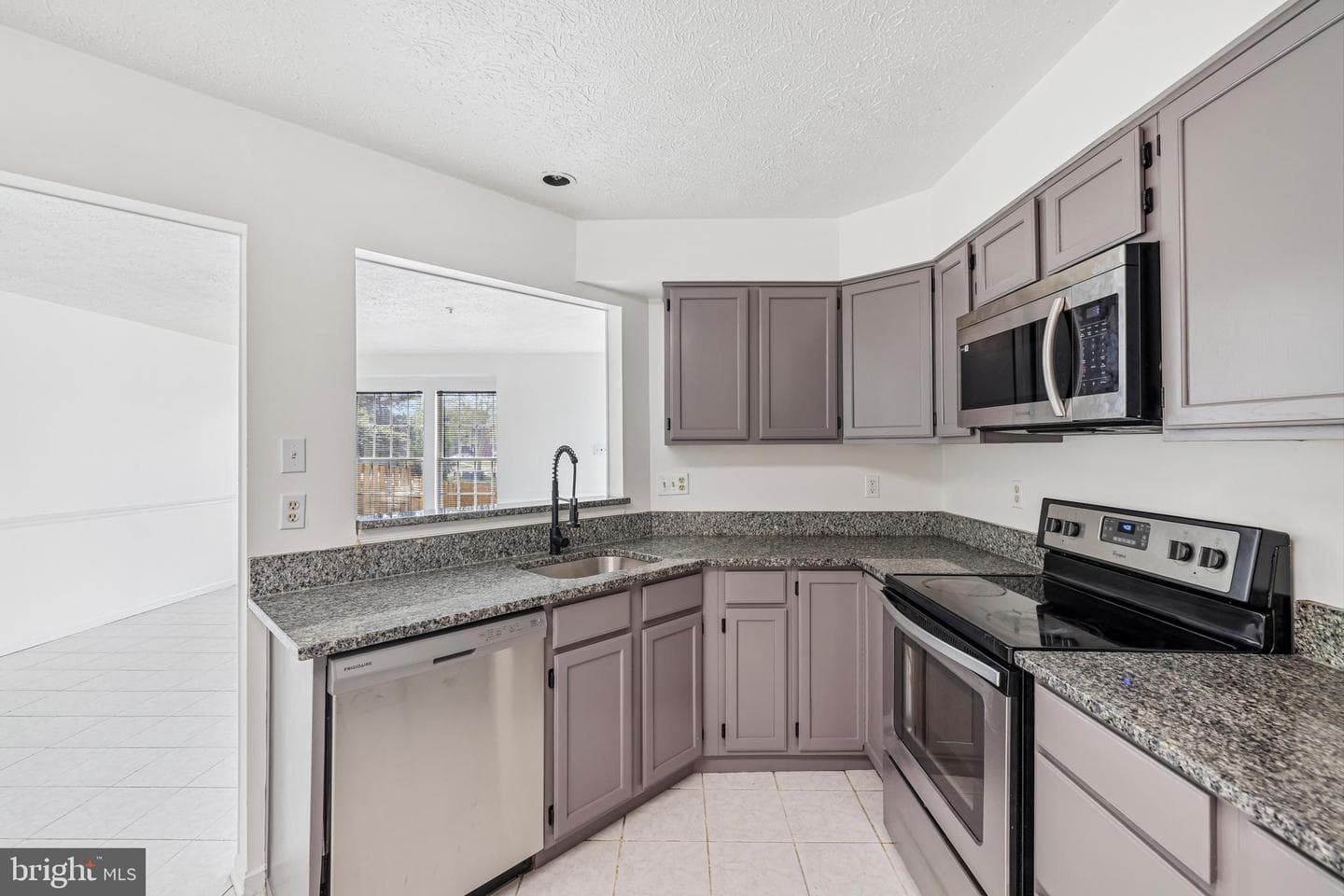 5243 Regal Court photo 13
