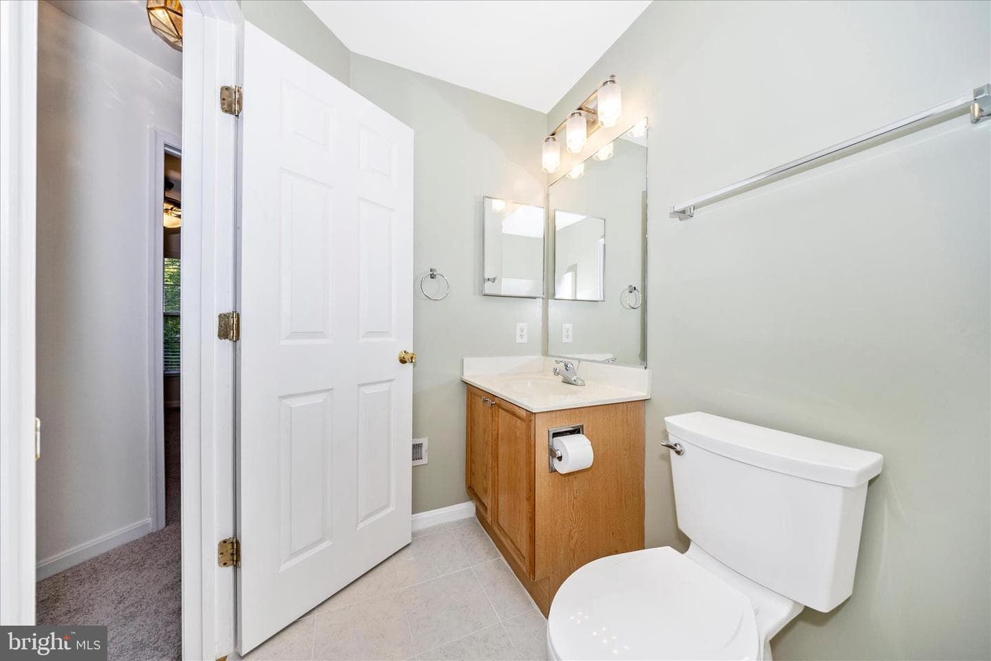 9410 Singleton Place photo 36
