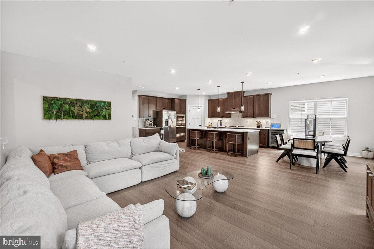 6915 Mandalong Way photo 31