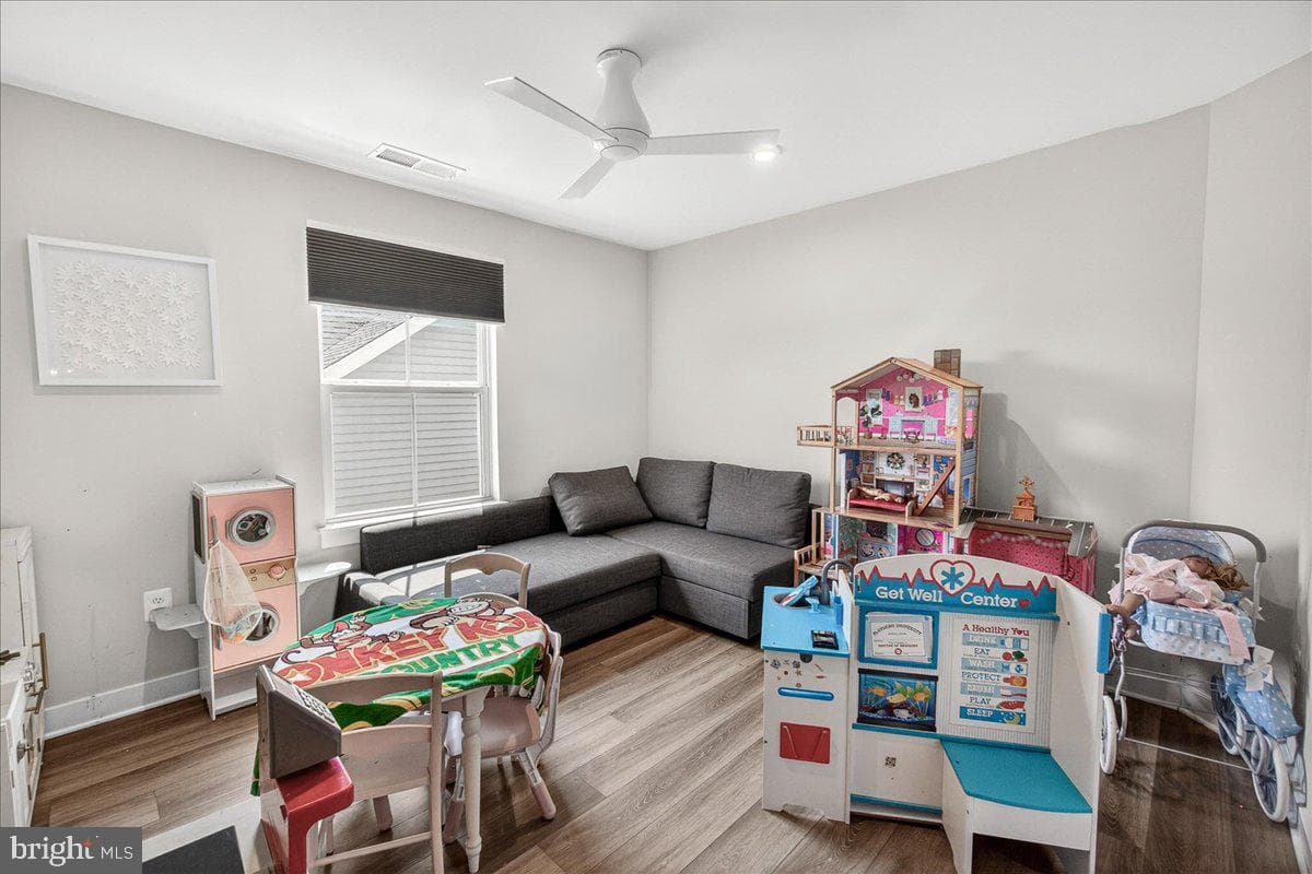 6915 Mandalong Way photo 39