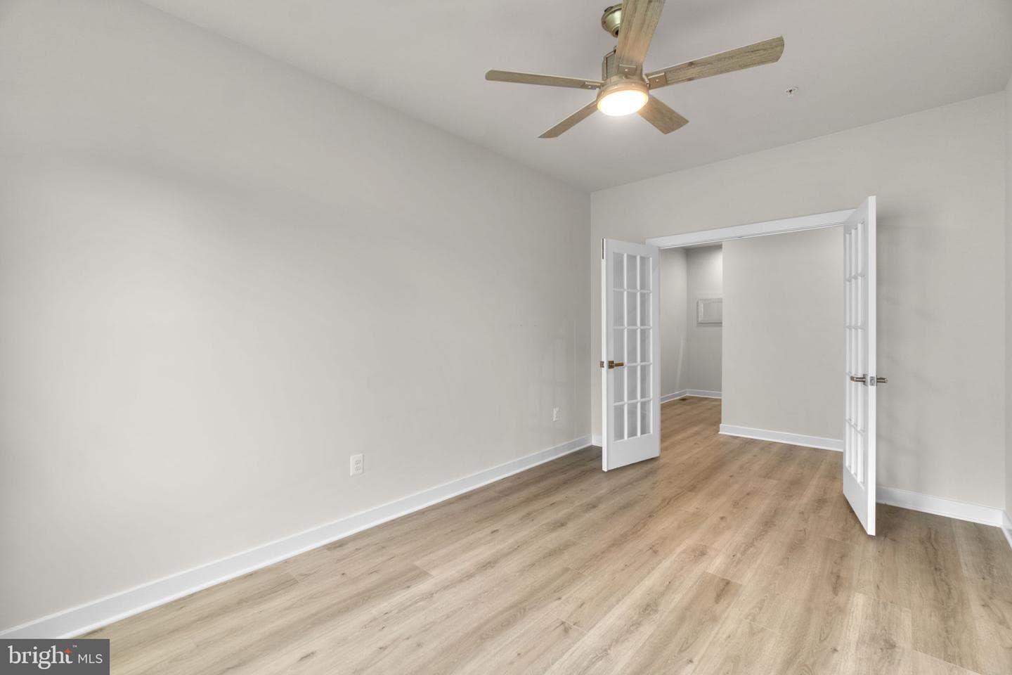 6967 Mandalong Way photo 24