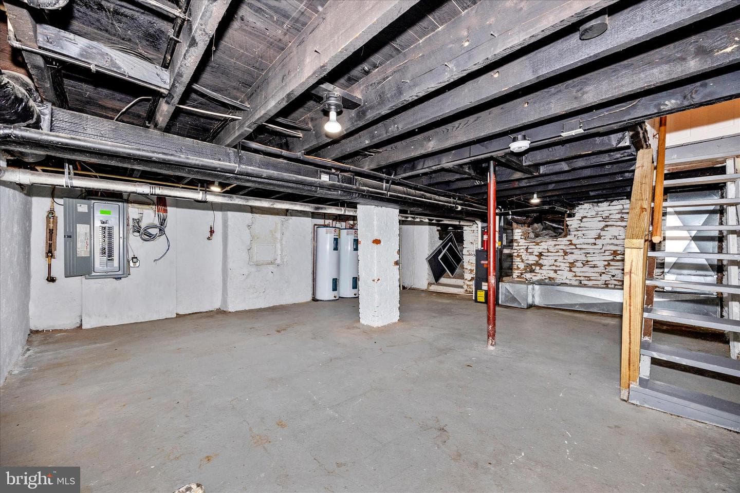 16 5th St E photo 22