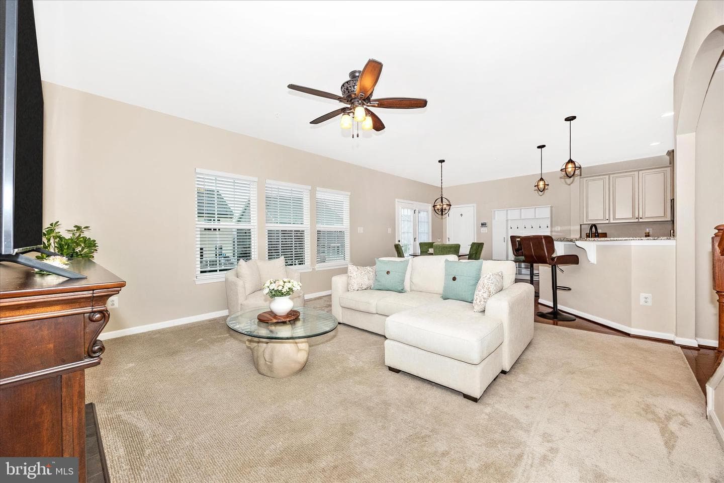 4700 Puller Drive photo 4