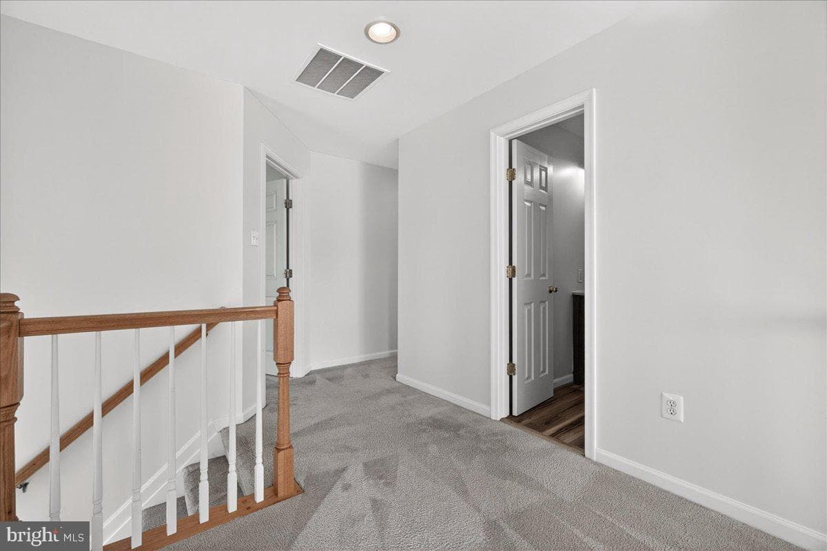 6736 Woodridge Road photo 25