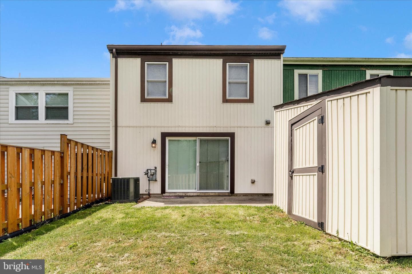 8389 Revelation Avenue photo 9