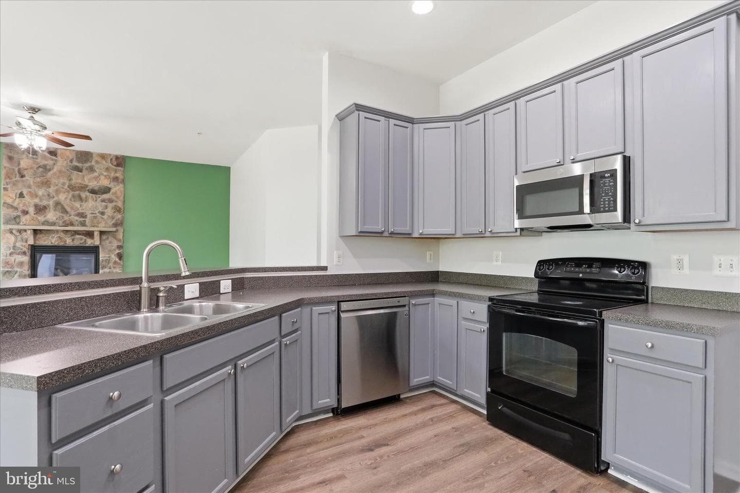 1304 Moore Spring Court photo 21