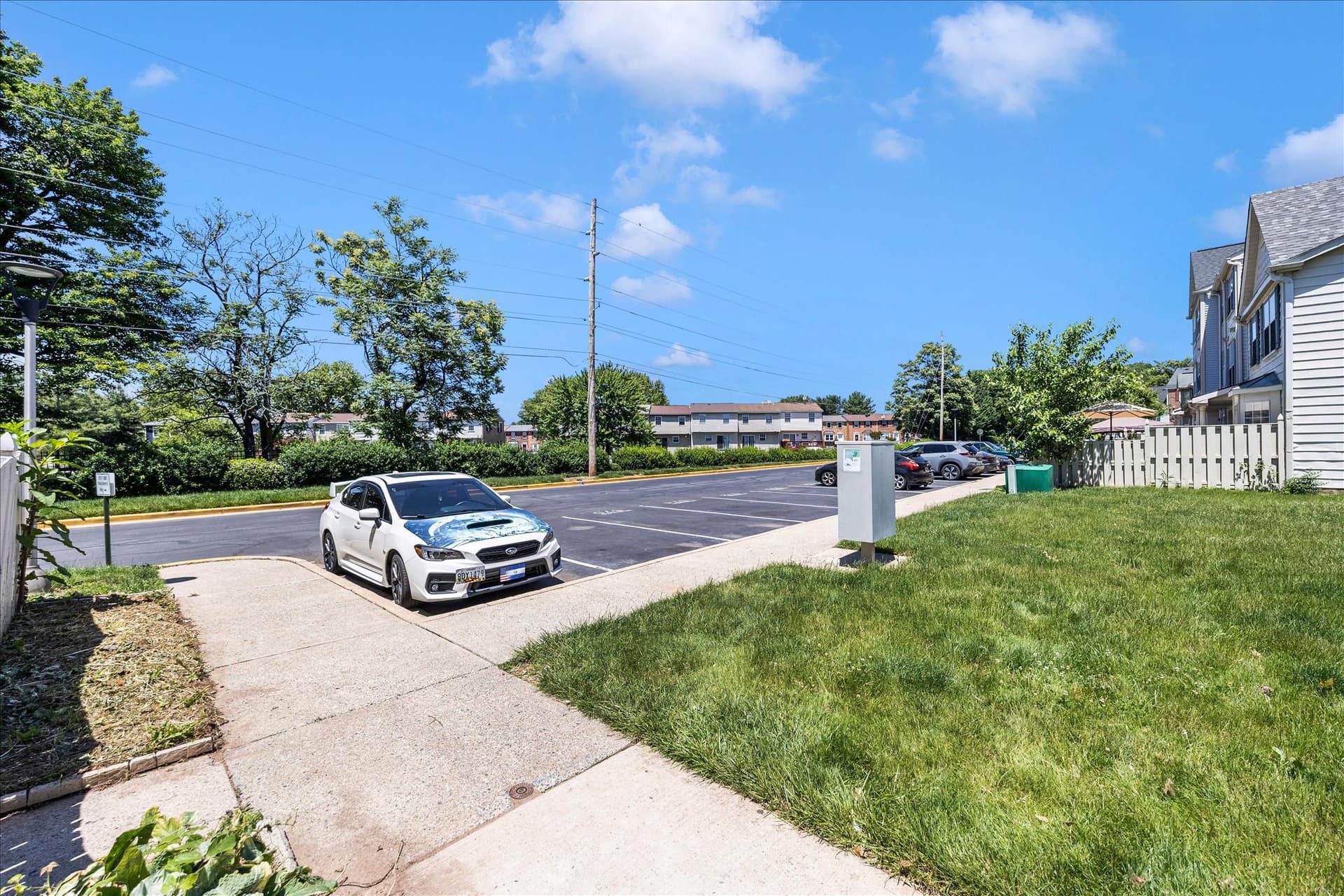 572 Hollyberry Way photo 44
