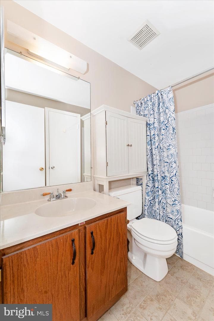 5751 Sunset View Lane photo 24