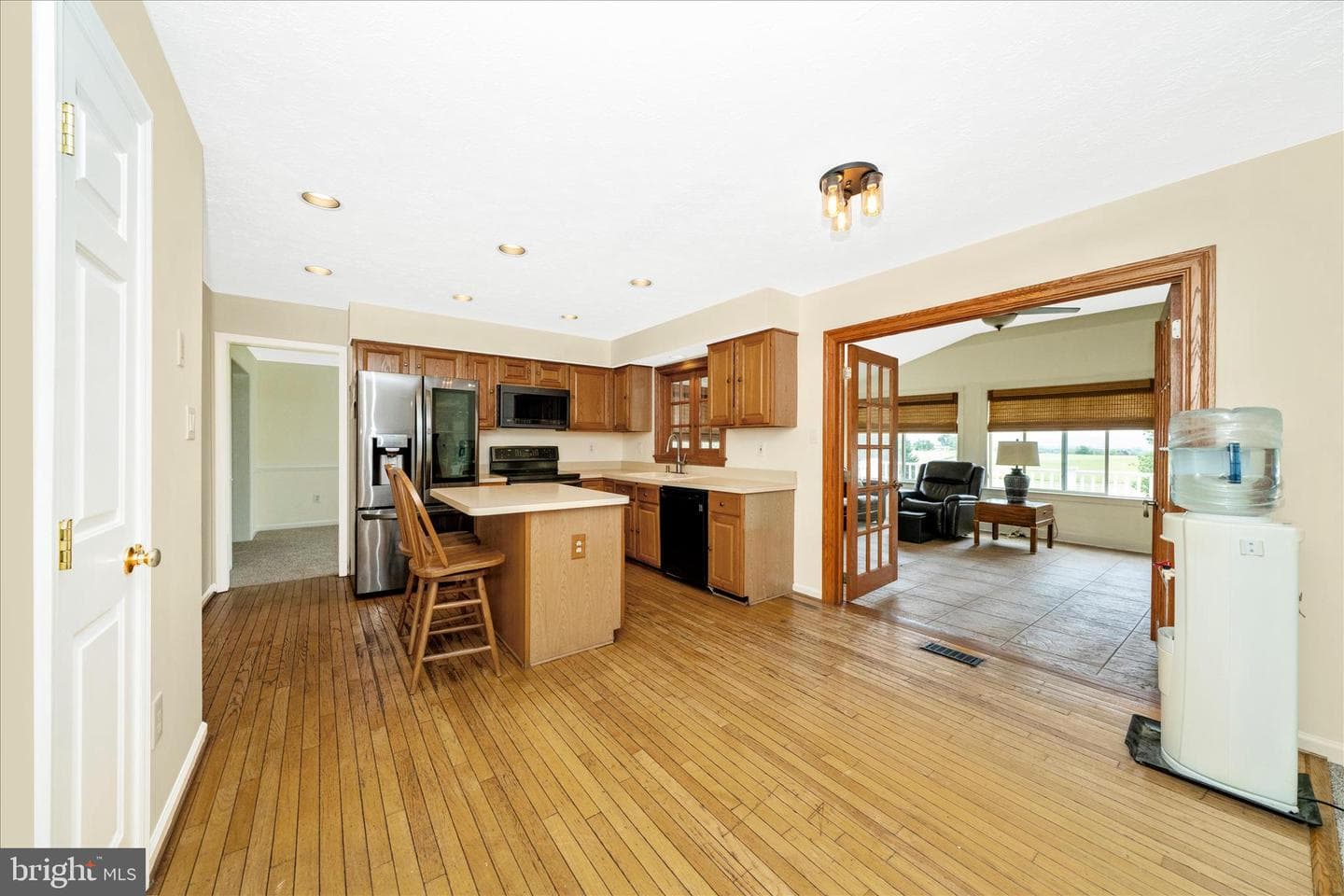 9534 Liberty Road photo 21