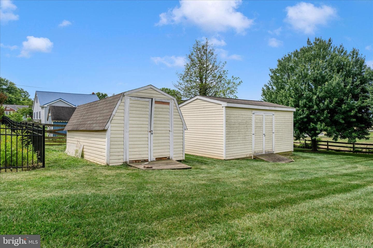 9534 Liberty Road photo 54