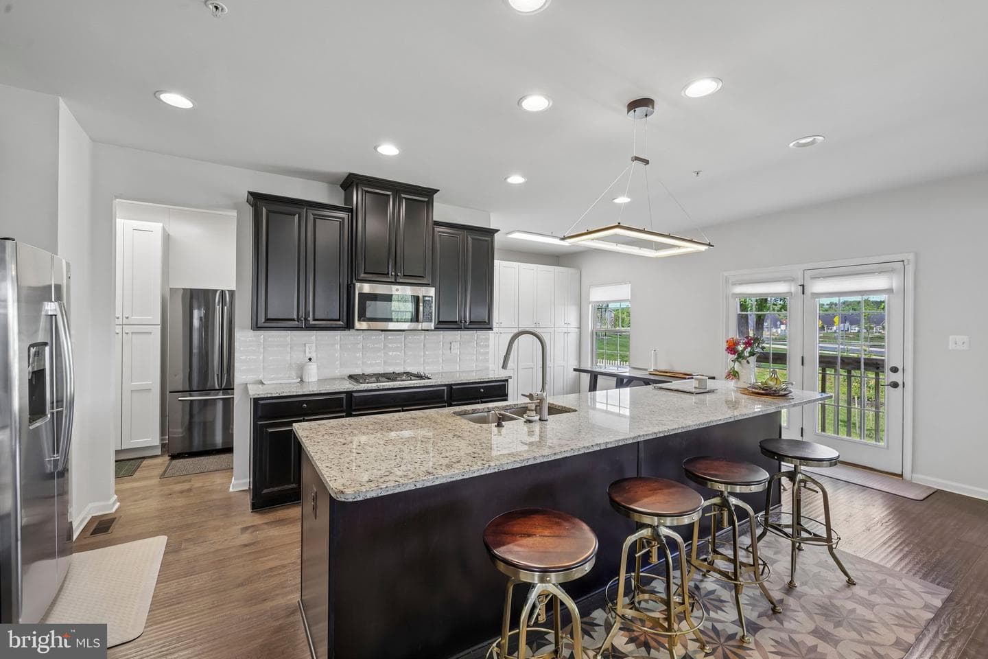 10064 Hutzell Street photo 17