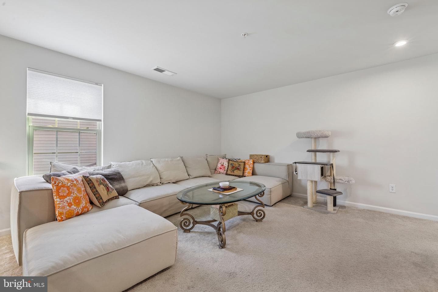 10064 Hutzell Street photo 25
