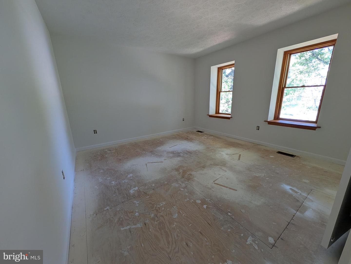 401 Westridge Circle photo 21