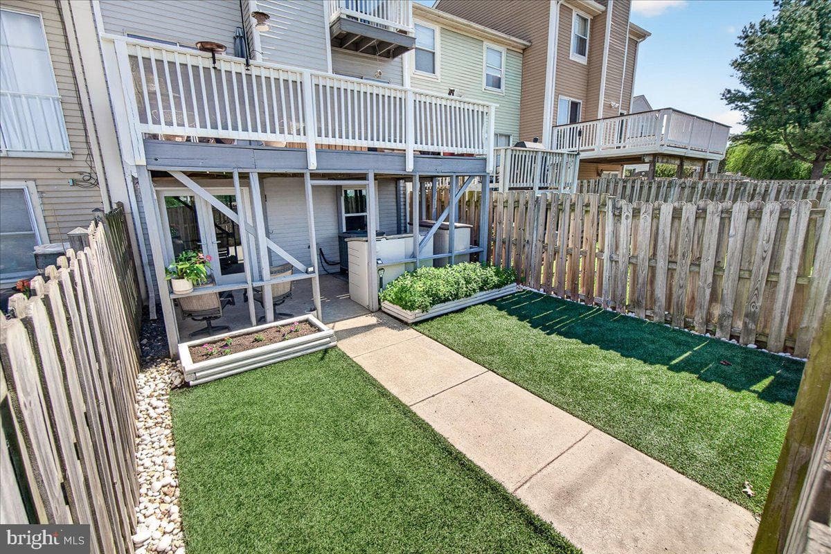 541 Ellrose Court photo 68
