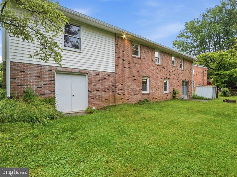 112 Locust Court photo 29