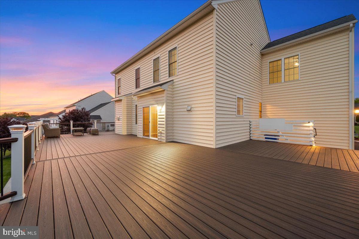 403 Richard Roberts Street photo 100