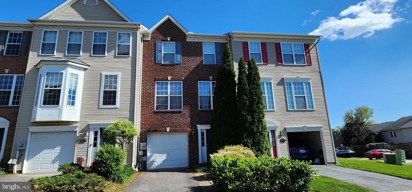 2499 Lakeside Drive, Frederick