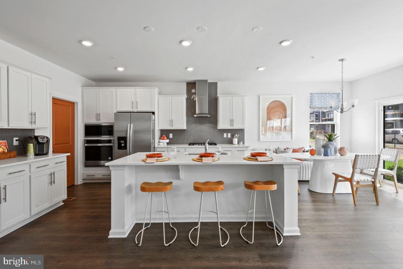 473 Ensemble Way photo 8