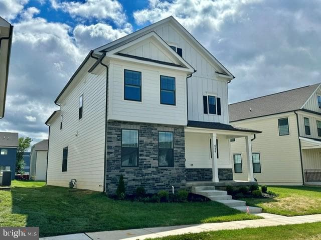 456 Hanson Street photo 3
