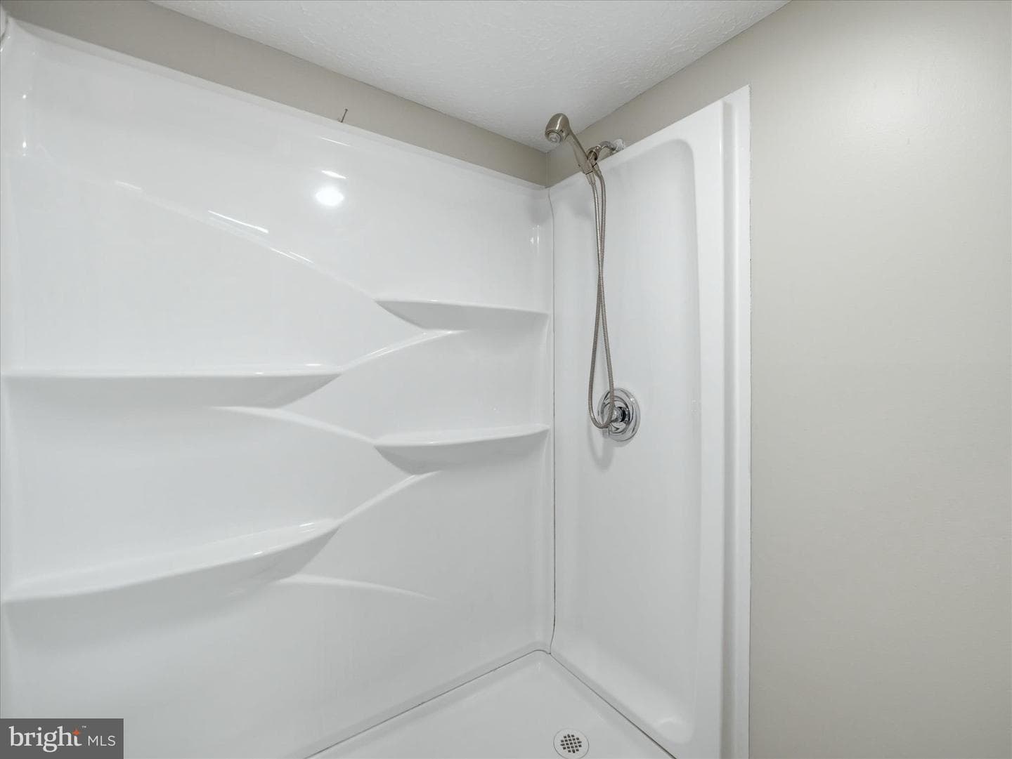 358 Prospect Boulevard photo 21