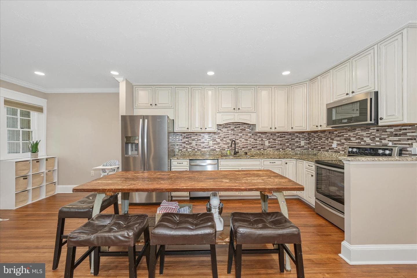 1190 N Market Street photo 12