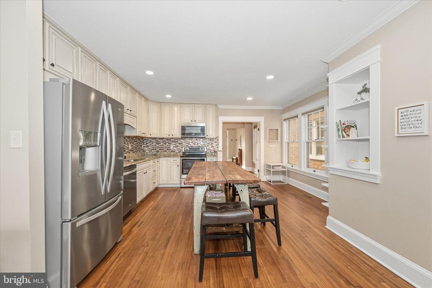 1190 N Market Street photo 14