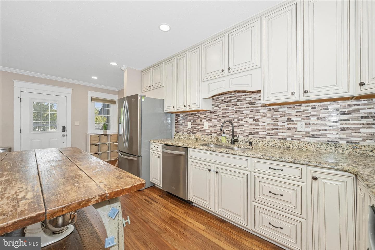 1190 N Market Street photo 18