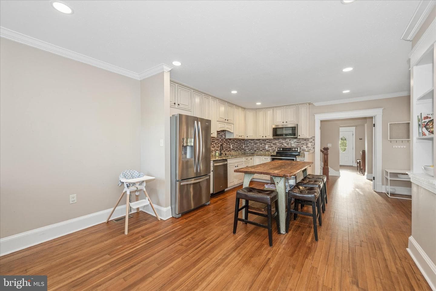 1190 N Market Street photo 23
