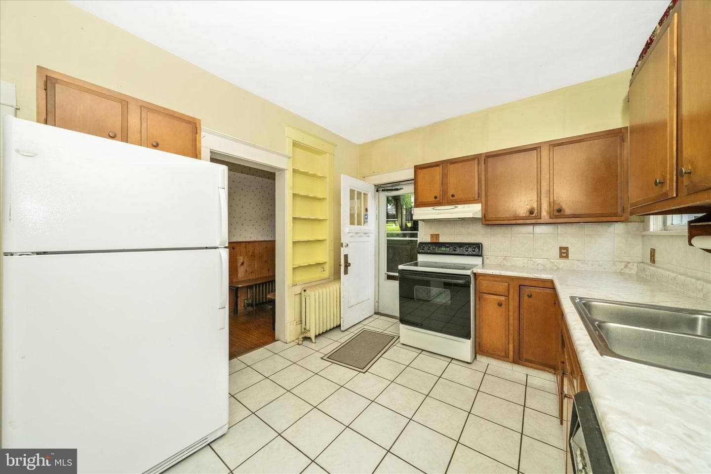 523 W Potomac Street photo 20