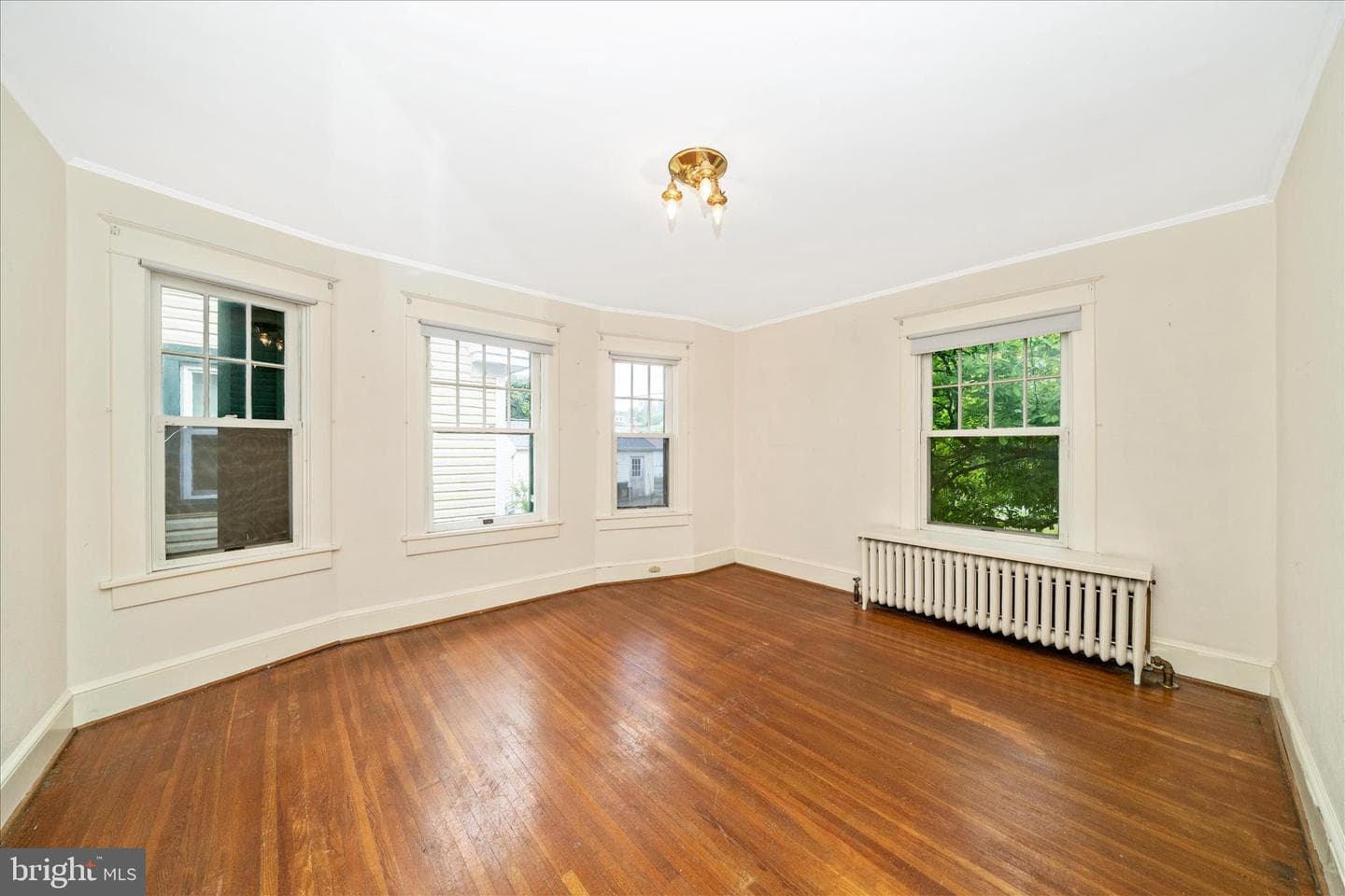 523 W Potomac Street photo 30