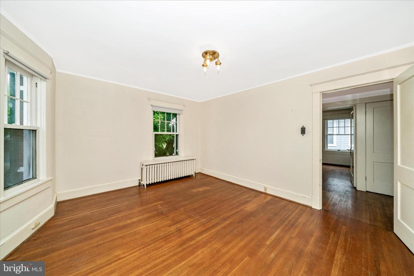 523 W Potomac Street photo 32
