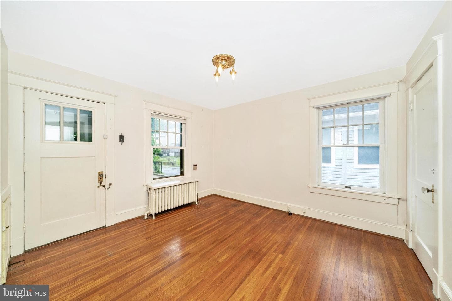 523 W Potomac Street photo 33