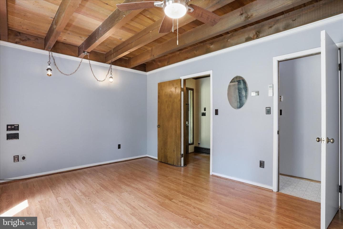 8209 Gambrill Park Road photo 23