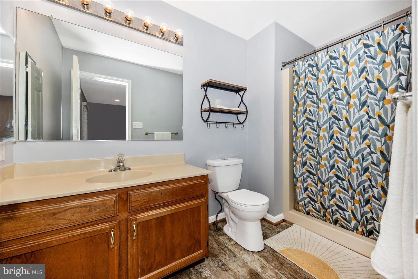 2412 Dunmore Court photo 19