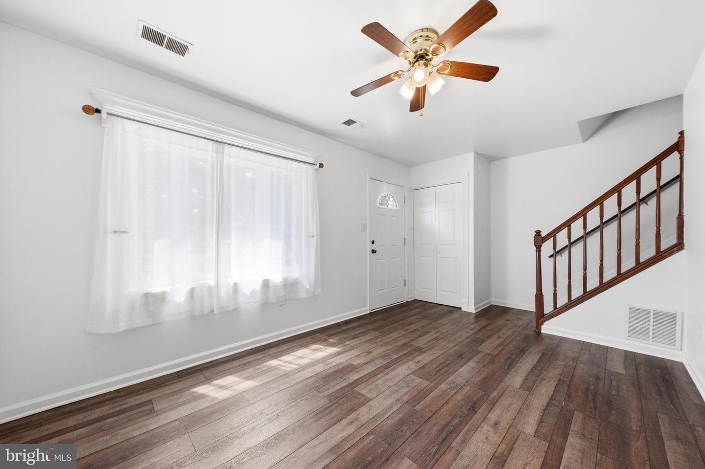 177 Stonegate Drive photo 9
