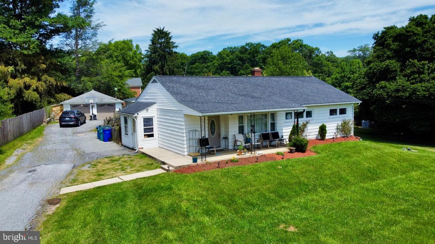 9016 Bethel Road photo 32